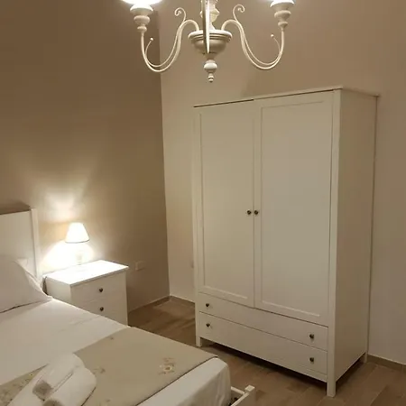 Gasthuis Royal House