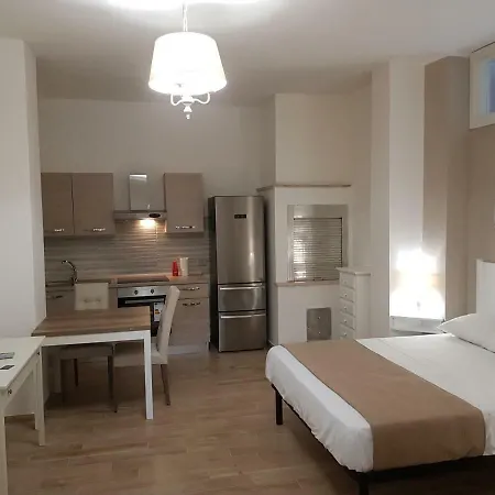 Konukevi Royal House 4*