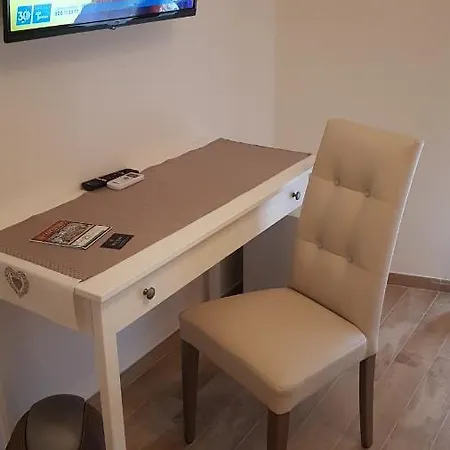 Konukevi Royal House 4*