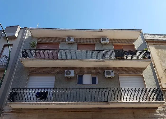 בית הארחה Royal House 4*