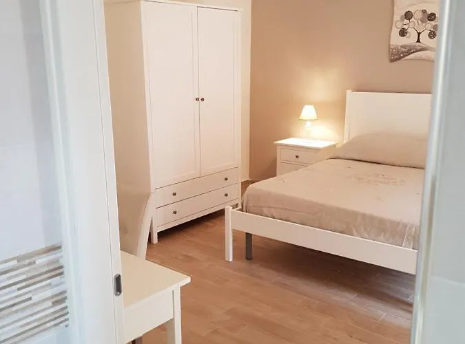 Royal House 4*