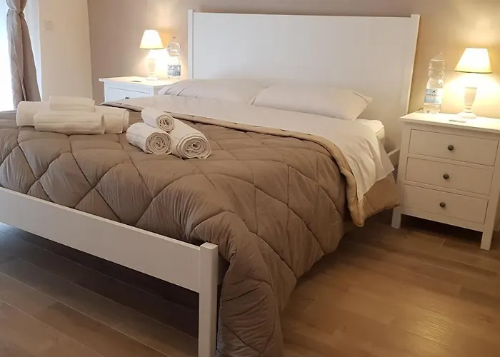 Royal House קופרטינו