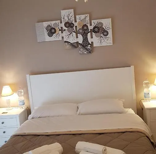 Royal House 4*